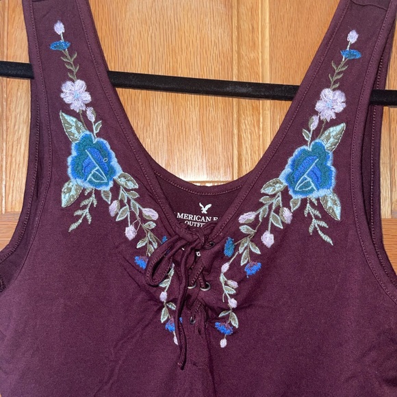 American Eagle maroon bodysuit with floral design! - Picture 3 of 3